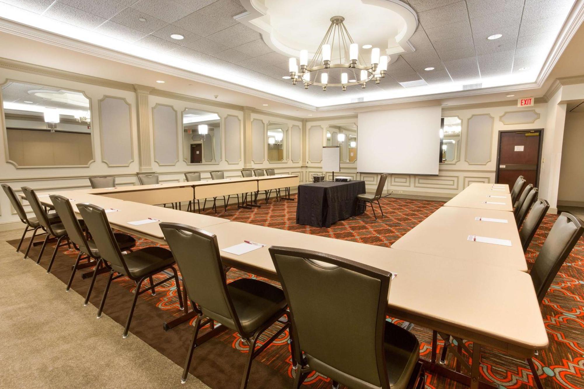 Drury Inn & Suites St. Louis Creve Coeur Eksteriør bilde